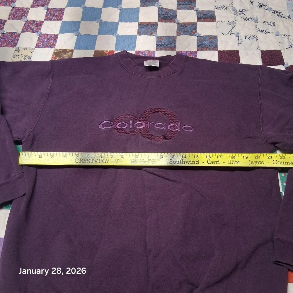 Vintage Colorado Purple Embroidered Crew Neck Sweatshirt Size‎ Large